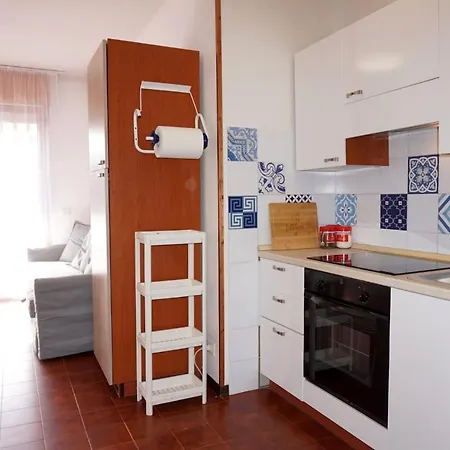 Apartment Bright Studio For 4 People With Swimming Pool *